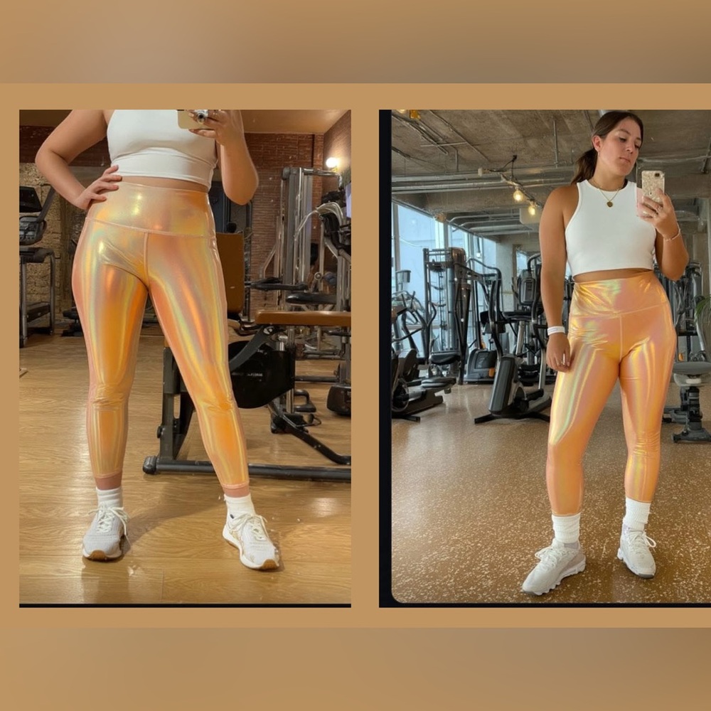Fabletics PureLuxe has High-Waisted Iridescent 7/8 Legging Desert Foil Printtt